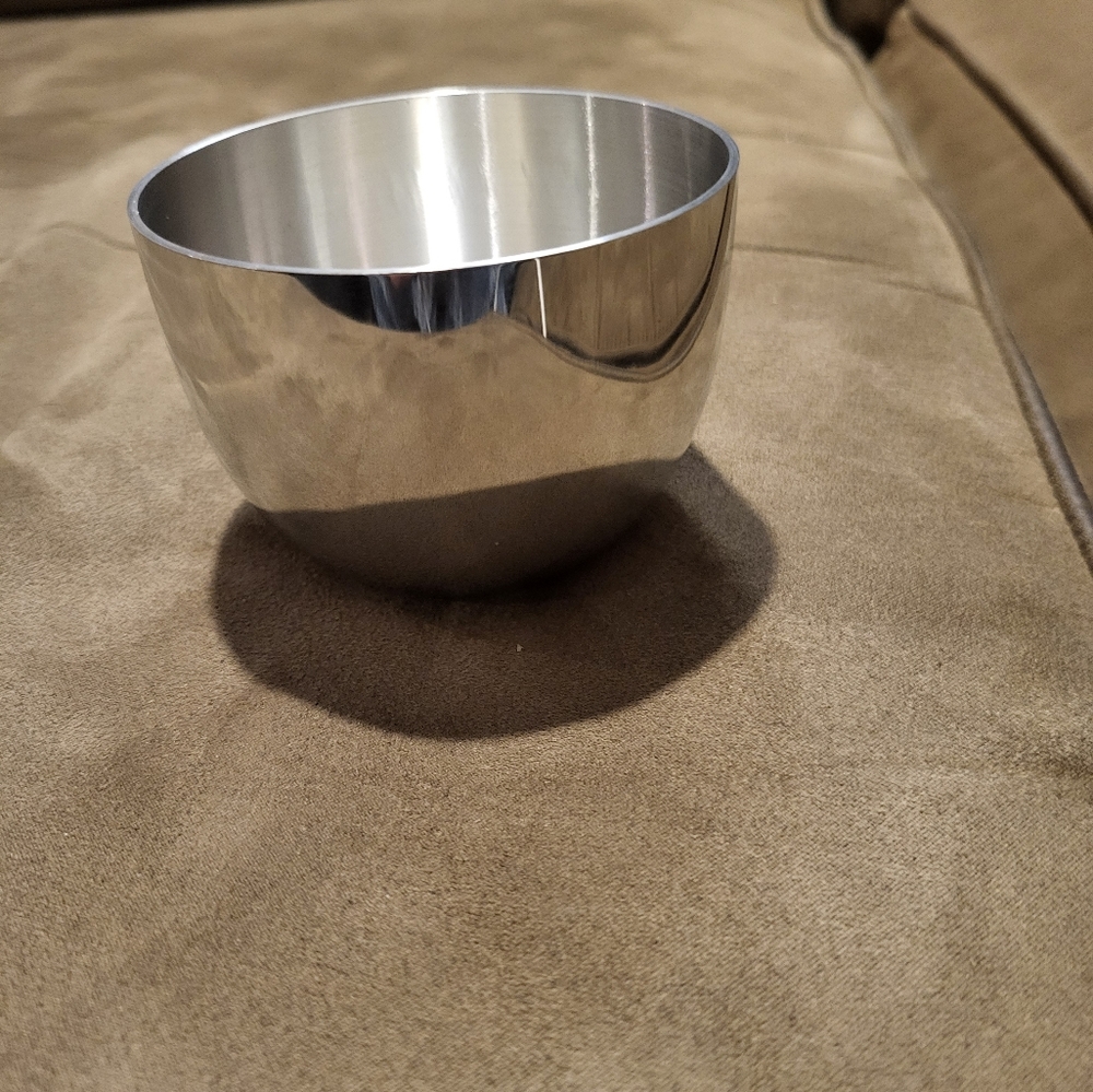 Small Monticello Salisbury Pewter Bowl